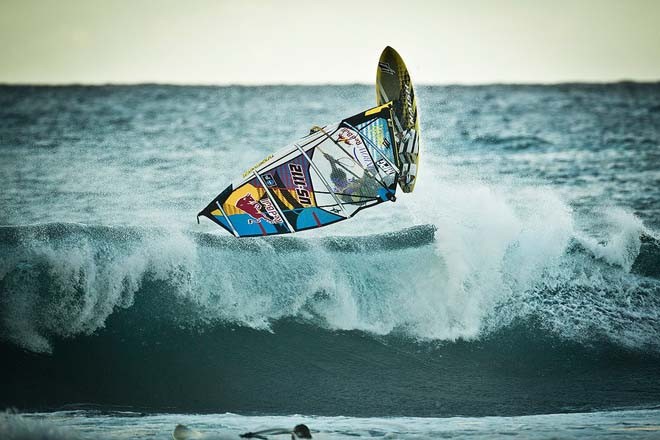 Kai Lenny © American Windsurfing Tour http://americanwindsurfingtour.com/